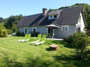 La Cour Aux Puits